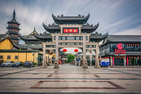china-arch_1127-3673